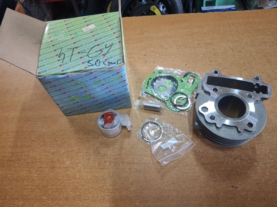 Set motor cilindru si piston Scuter China 4T 50cc