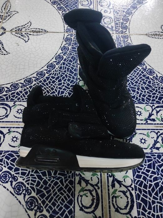 Продам обувь женскую 36 размера