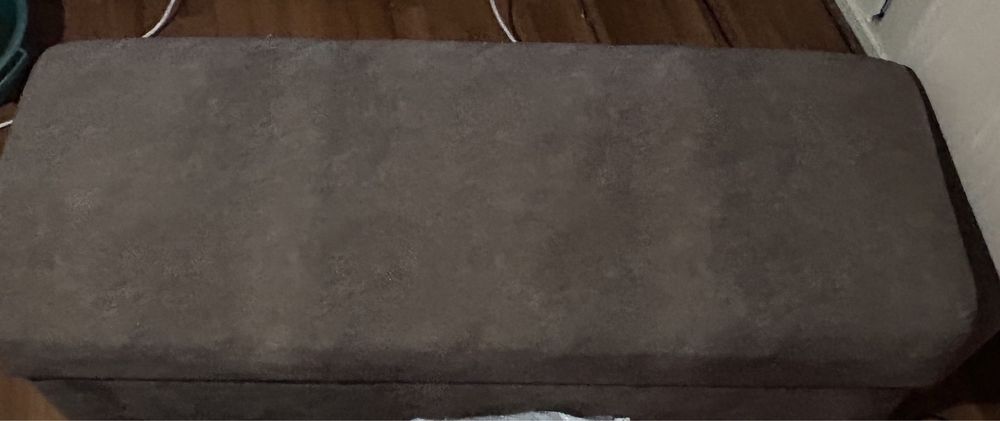 Продается б/у диван в отличном состоянии.