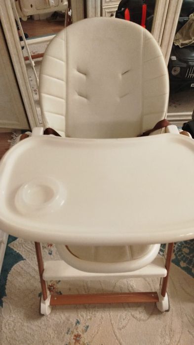 Продам детский стол