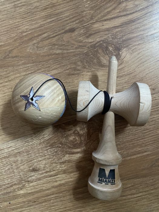 Kendama Mianzi x Tensei
