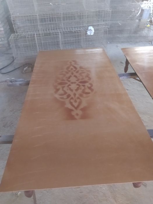 Xontaxtalar bor mexmonxona va oshxona uchun