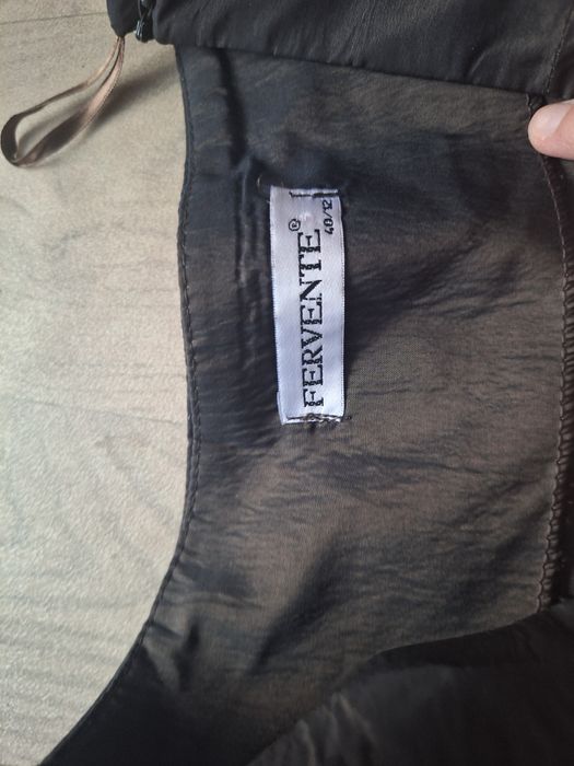 Дамска кафява пола