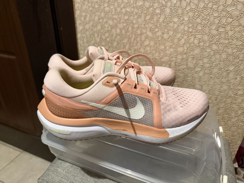 Nike спортни обувки