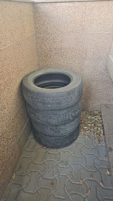 Зимние шины б/у 205/65/R15