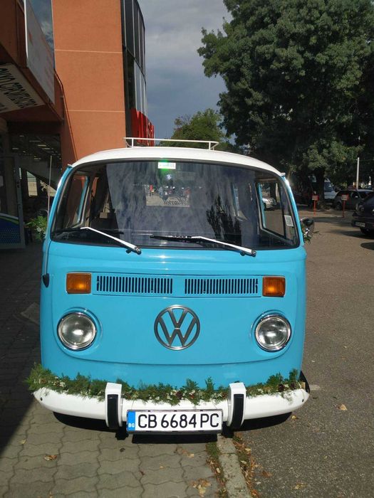 Ретро VW микробус под наем за сватба, абитуриентски бал, клип, реклама