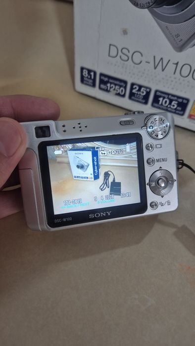 Sony Cyber-shot DSC-W100