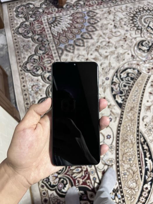 Telefon A 12 sotiladi