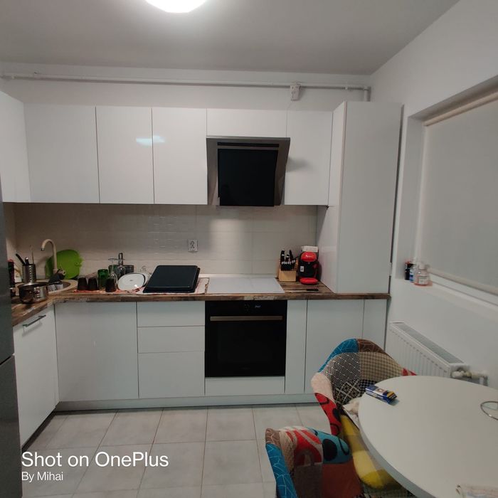 Apartament 3 camere cu loc de parcare