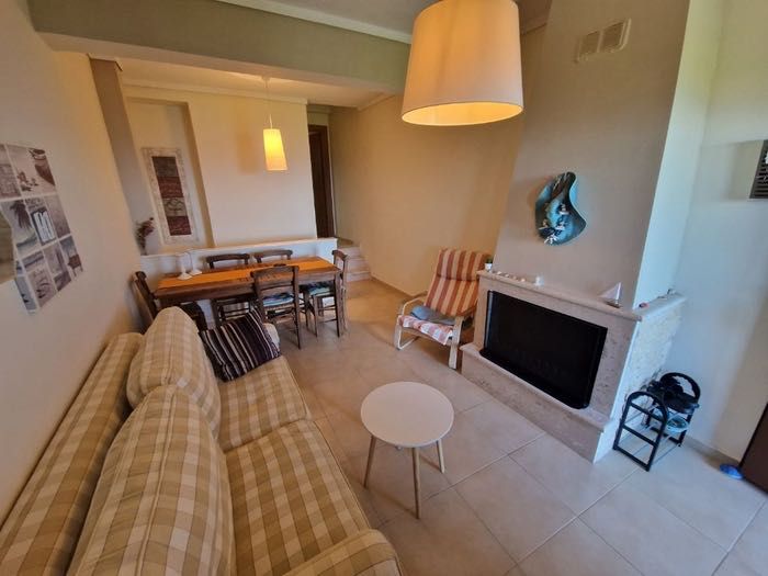 Мезонет с две спални за продажба в Неа Рода, Атон, Халкидики