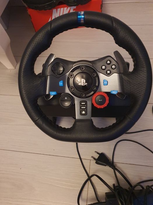 Logitech g29  за PS5,PS4