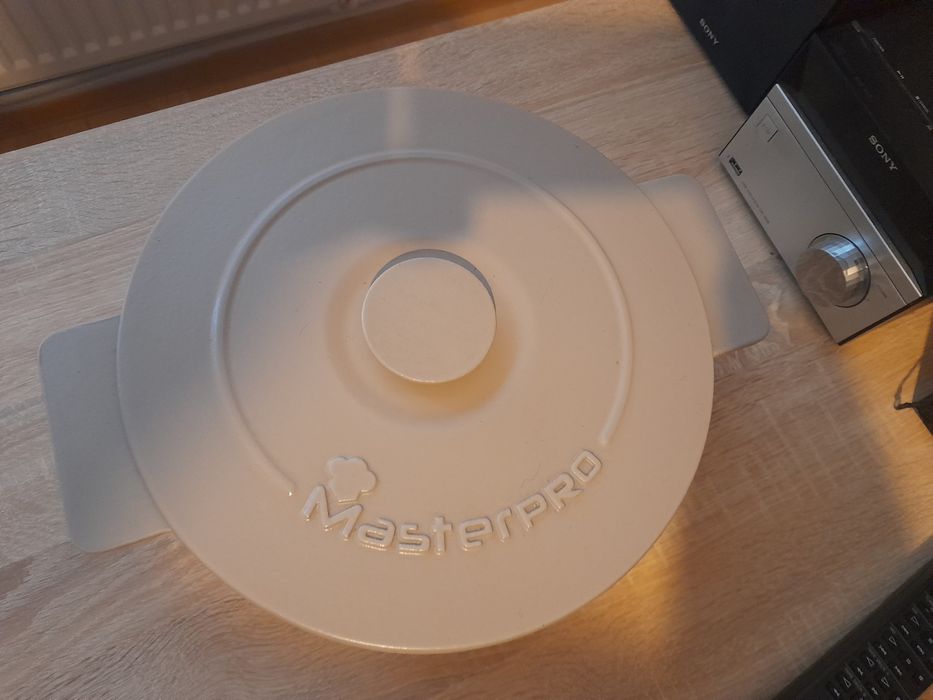 oală/tigaie MasterPpro Nouă,fontă emailată