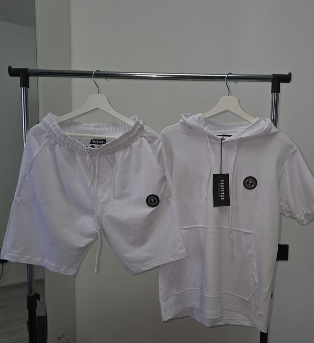 Compleu - reducere  TRAPSTAR  / Essentials  / dsquared2