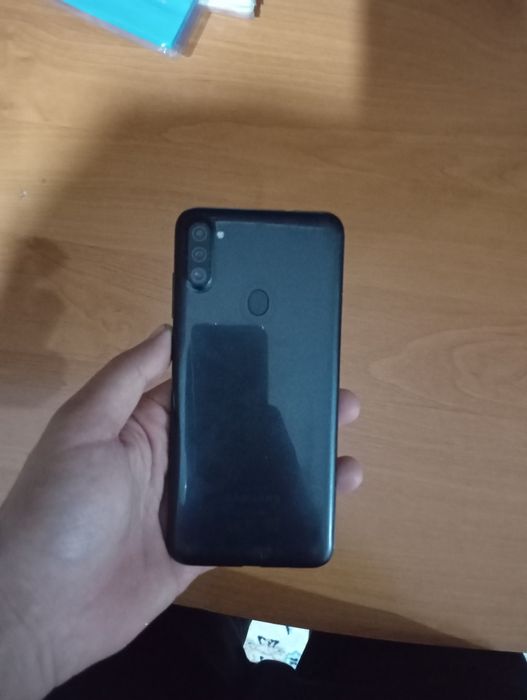 Продам Samsung A11