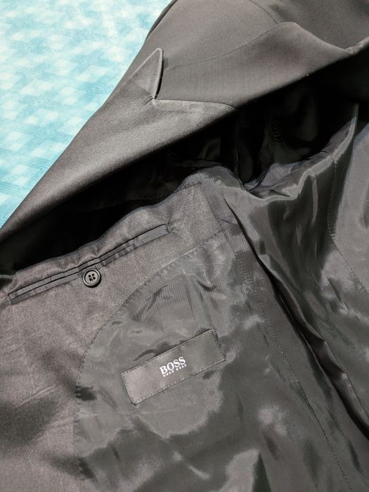 Sacou bărbați elegant mărime L de la Hugo Boss