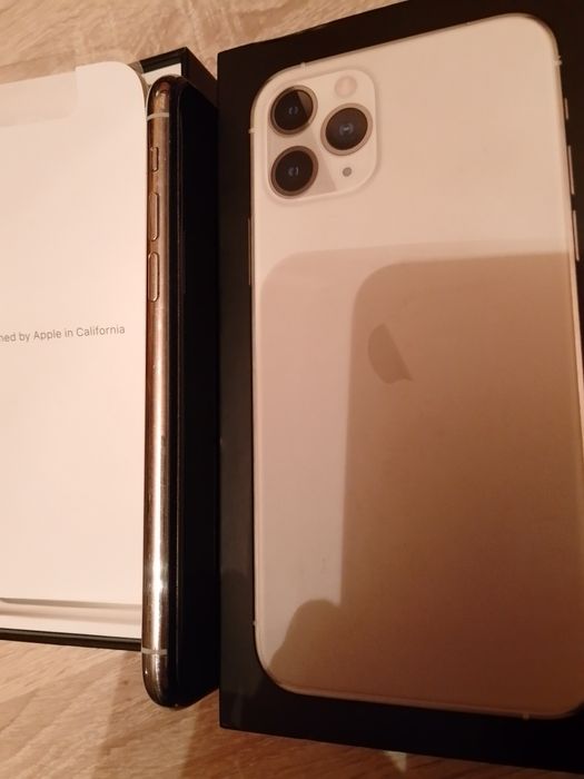 Продам айфон 11 про 512