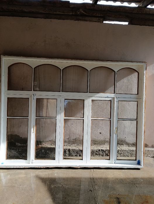 Продаются рамы двери деревянные в отличном состоянии