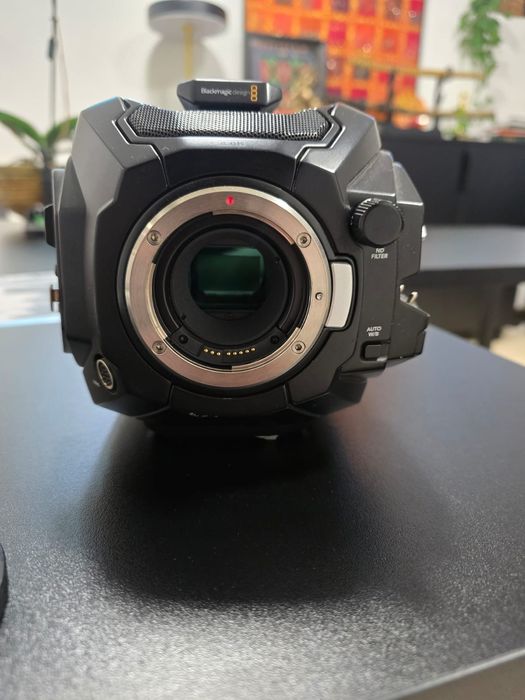 Продам Blackmagic URSA Mini