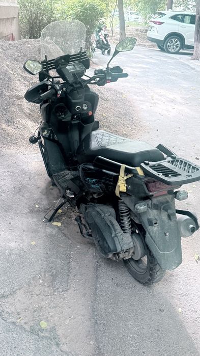 Skuter tank pro max