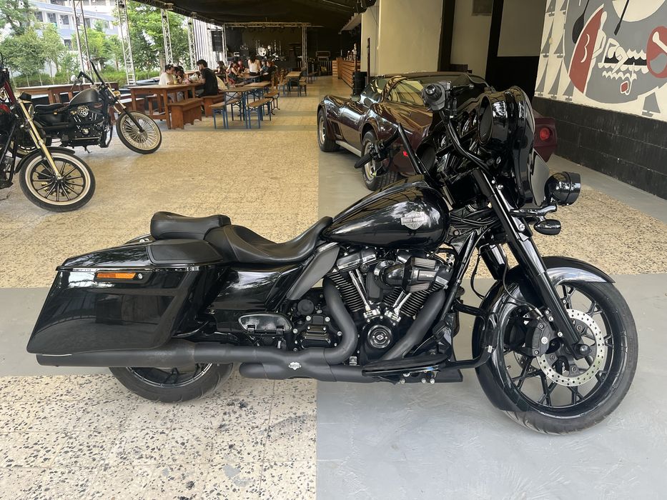 Harley Davidson Street Glide Special