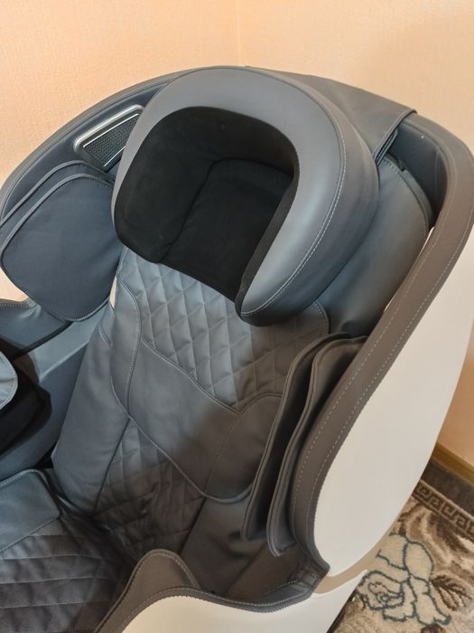 Продам массажное кресло