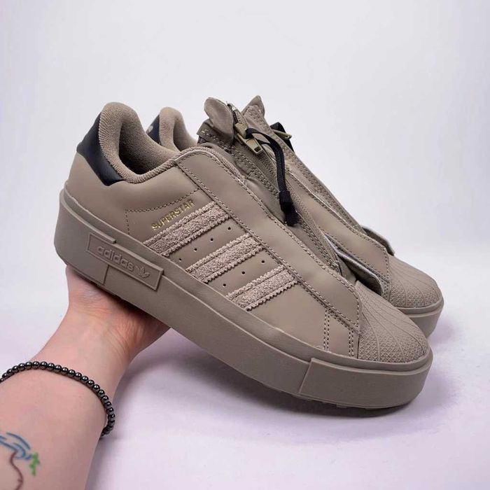 Дамски обувки  ADIDAS SUPERSTAR Bonega  размер 38-40 КОЛЕДНО НАМАЛЕНИЕ