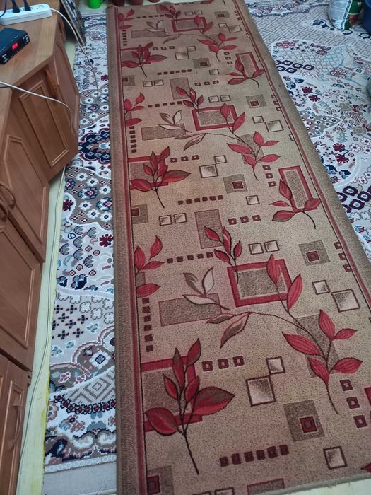 Продам ковровую дорожку