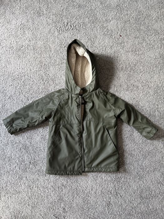 Продается детская куртка Zara