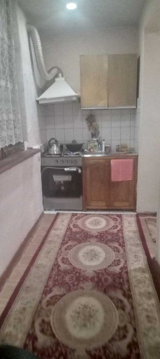 СРОЧНО !! Продается квартира в Яшнабаде 2/2/4 ( 50 кв/м ) Авиасозлар 1