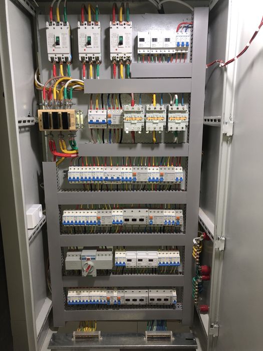 Электрик.   Профессиональные услуги