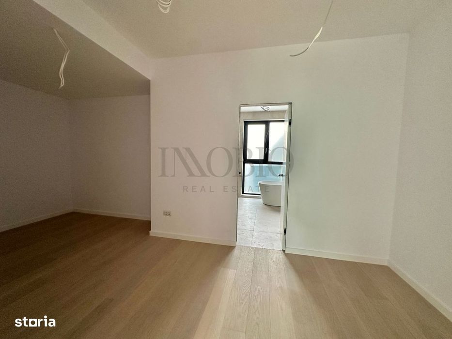 Vila 5 Camere | Rooftop Pool | Smart Home |