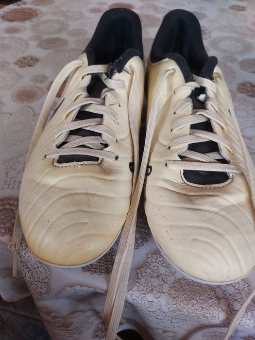 Бутонки Найк  37 номер