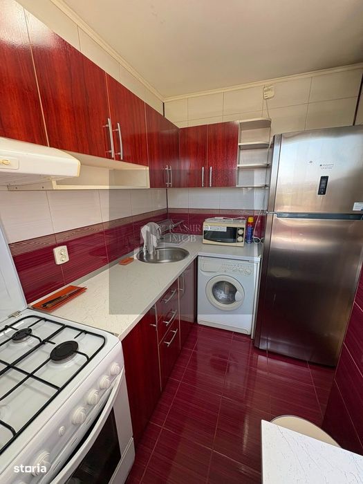Garsoniera Turnu Magurele 10 minute metrou Aparatorii Patriei