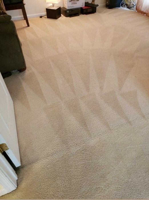 Curățare Canapele, Saltele, Scaune – Rapid și Eficient la Domiciliu!