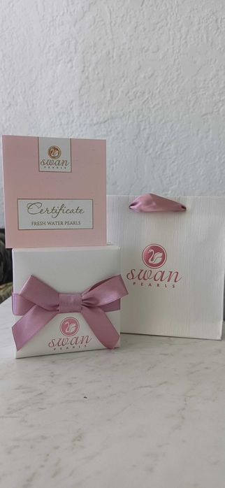 Чисто нова дамска гривна Swan Pearls