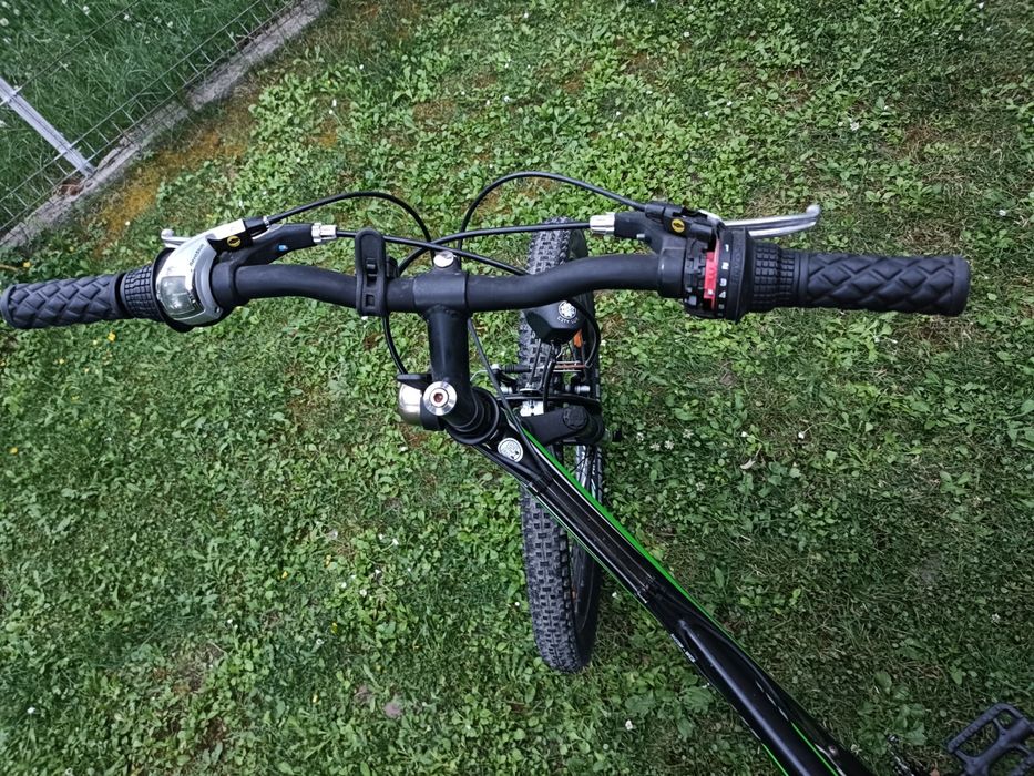 Bicicletă nouă ,primită cadou