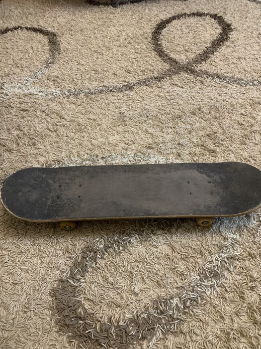 продам скейтборд