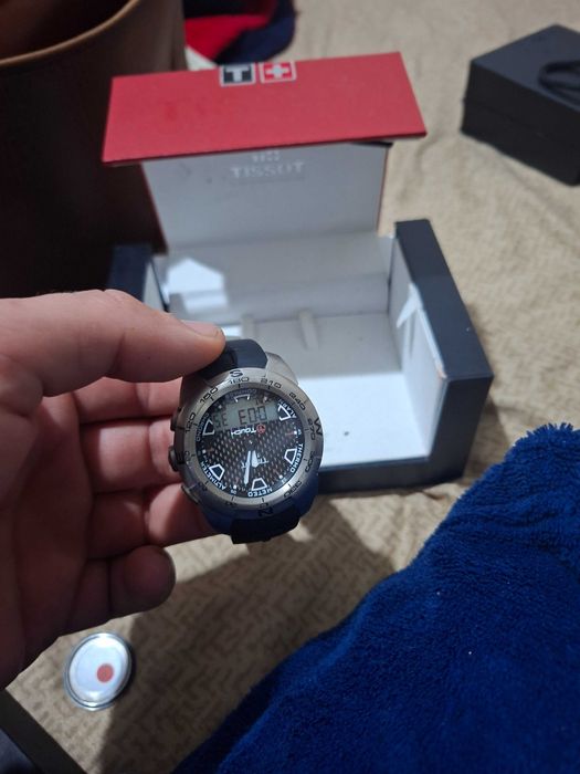 Lot 12 Ceasuri: astept oferte