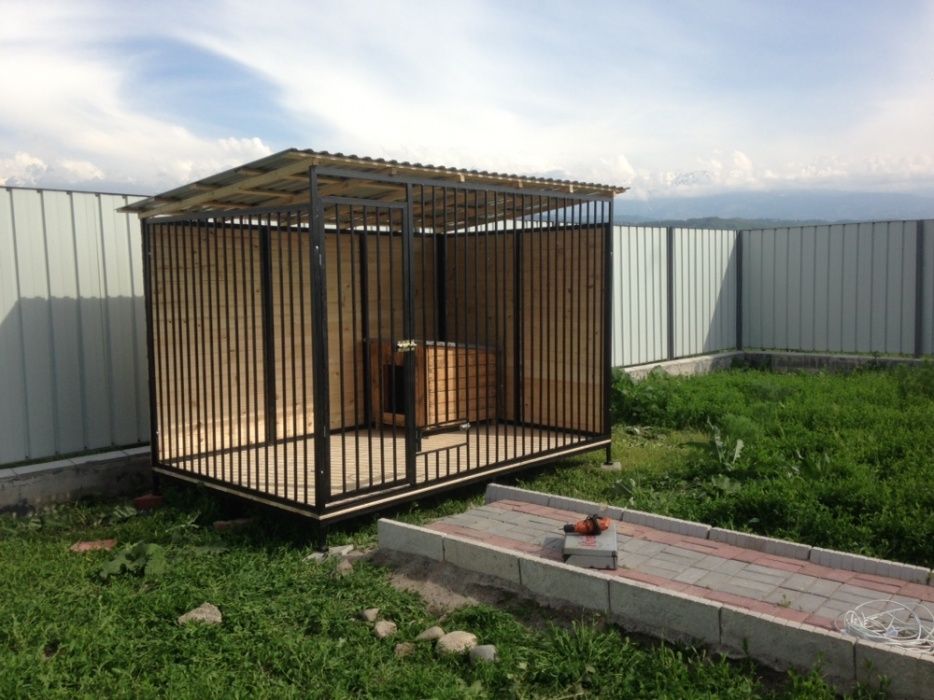 Вольеры для собак.