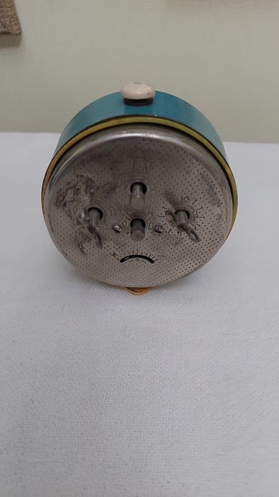 Часы продам старинные