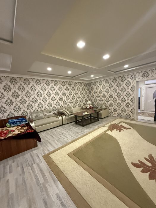 Срочно сдаётся квартира трёхкомнатную