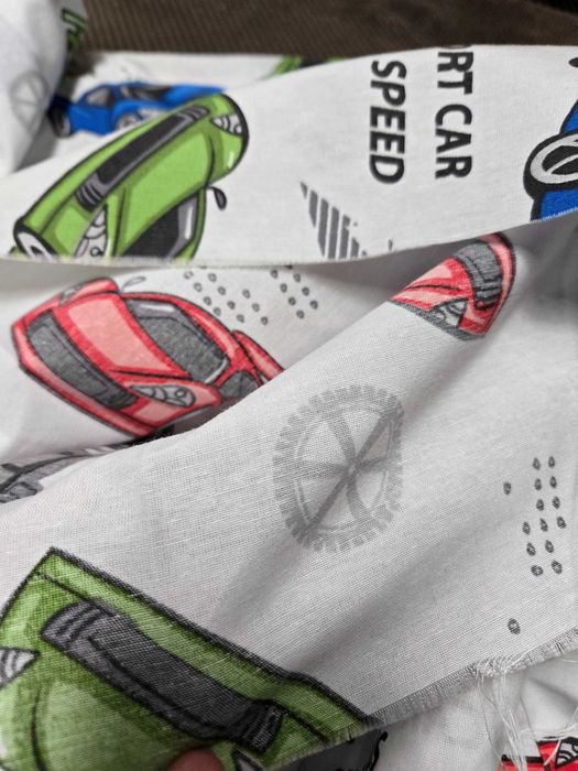 Плат за чаршафи за еденично легло