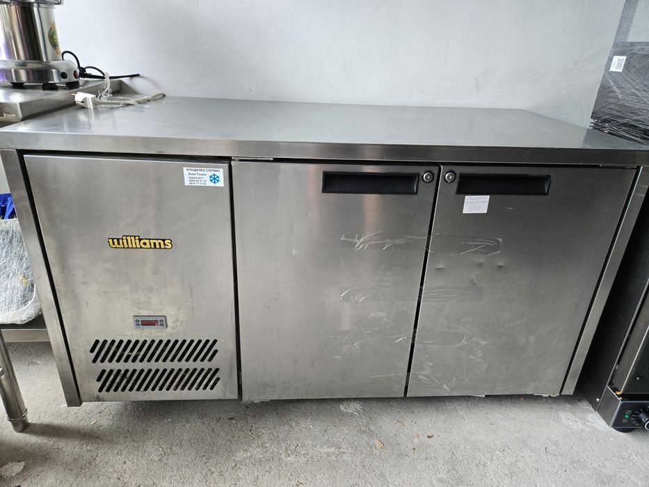 Частично оборудване за професионална кухня