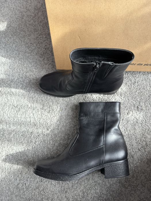 Ghete din piele imblanite 41