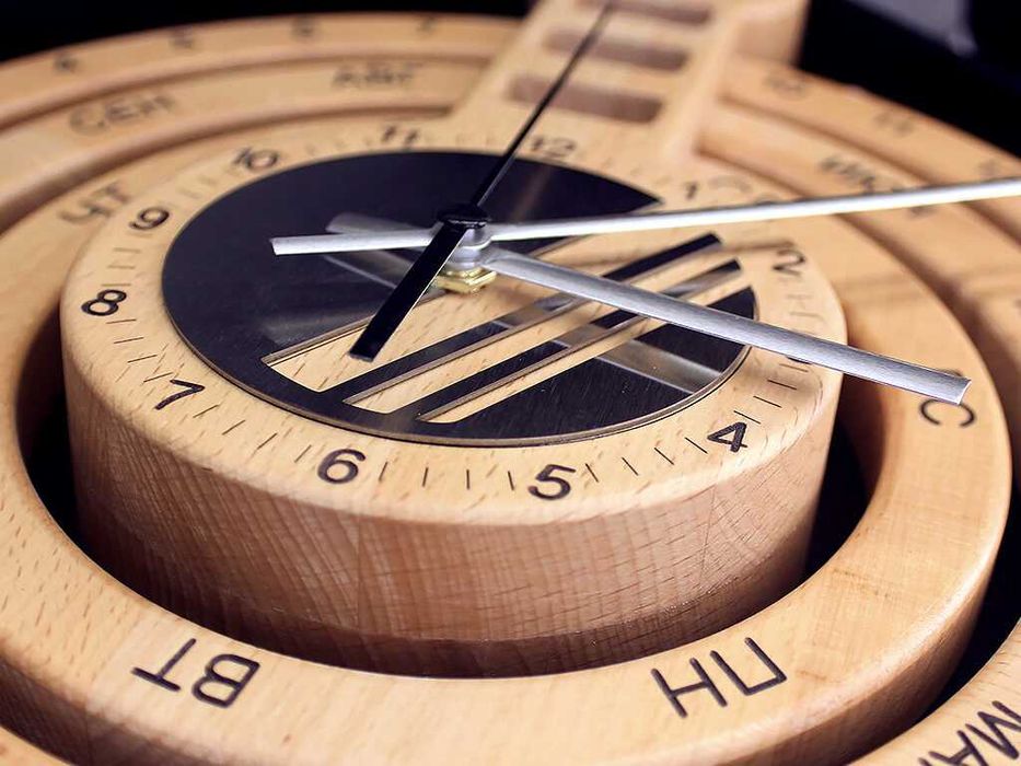 Деревянный Календарь с часами на заказ, Стильный подарок, Ваш логотип