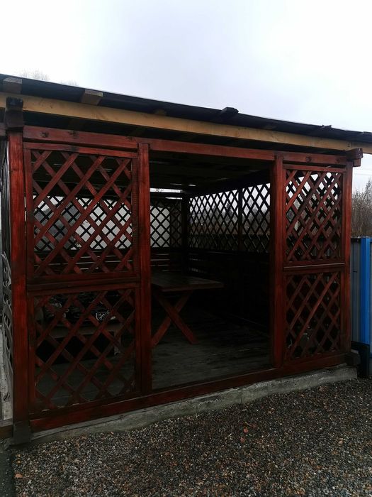 Продам дом в старом городе по маршруту 7