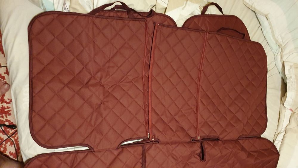 Set complet huse auto matlasate, universale, lavabile, visiniu