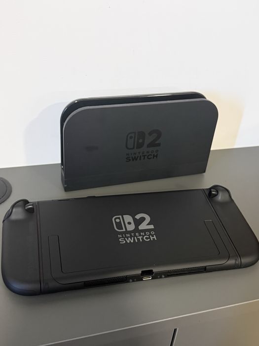 Nintendo Switch 2 + игри