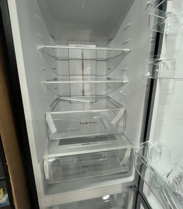 Продам холодильник новый