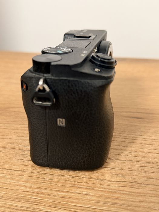 Aparat foto Sony a6400